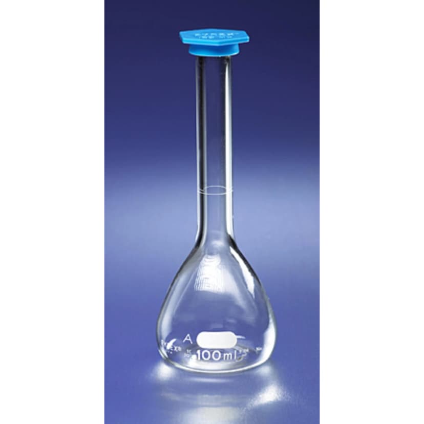 PYREX 100mL Class A Volumetric Flask with Polyethylene Snap-Cap