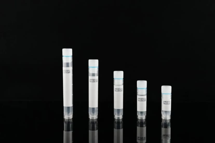 3.0ml Cryogenic Vial, Self-Standing, Internal Thread, Sterile 50/pk, 250/